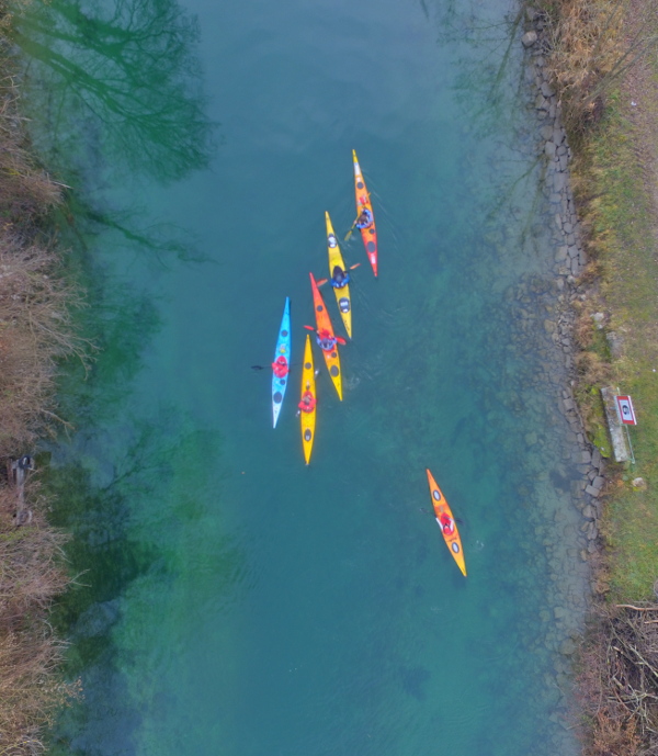 Vue d'un drone sur le canal de Savière